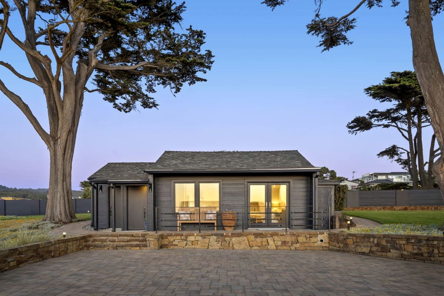 Luxury Oceanfront Estate with Hot Tub & Gardens near San Francisco in Montara, California