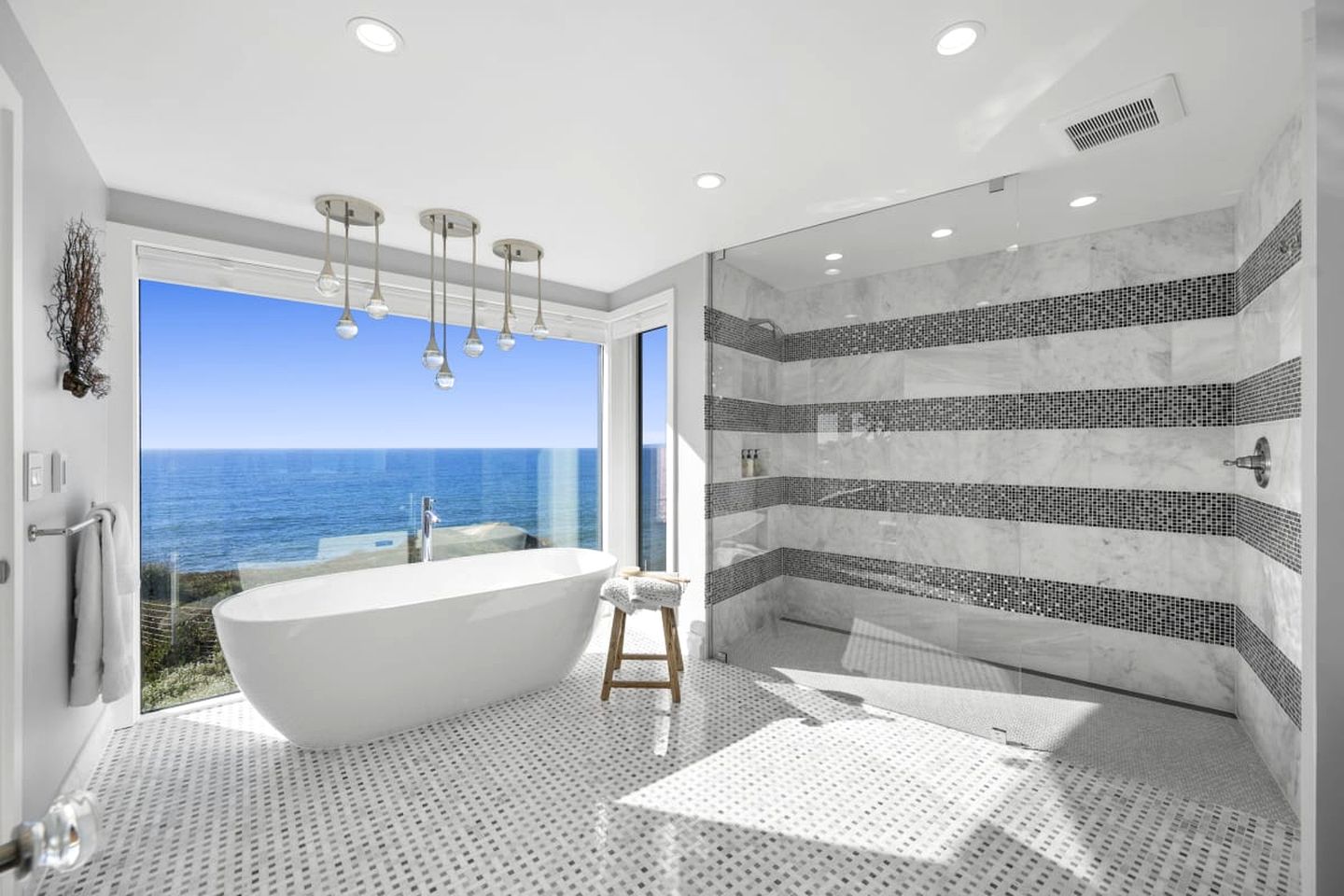 Luxury Oceanfront Estate with Hot Tub & Gardens near San Francisco in Montara, California