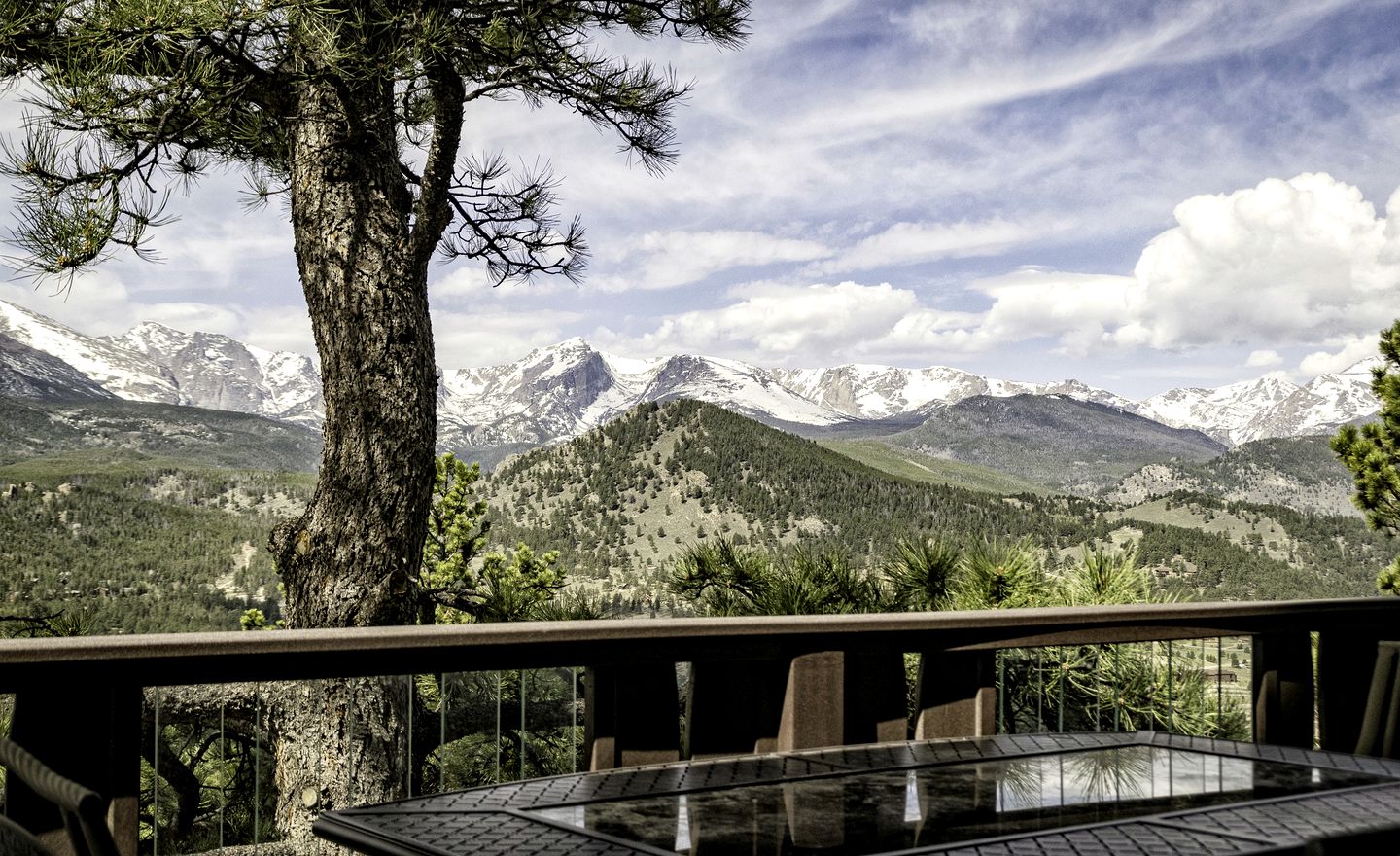 Secluded and Dog-Friendly Vacation Rental in the Mountains with Unique Views in Estes Park, CO