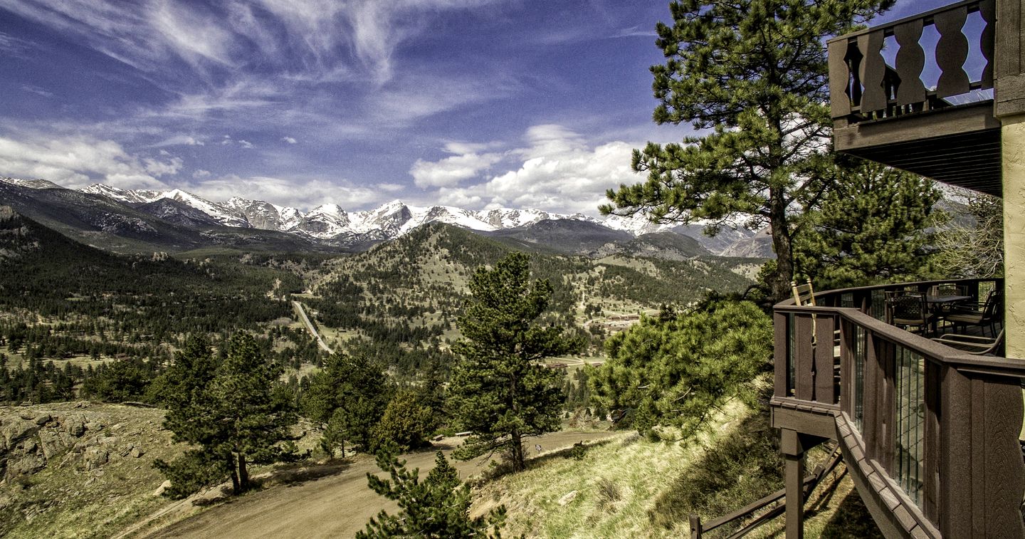 Secluded and Dog-Friendly Vacation Rental in the Mountains with Unique Views in Estes Park, CO