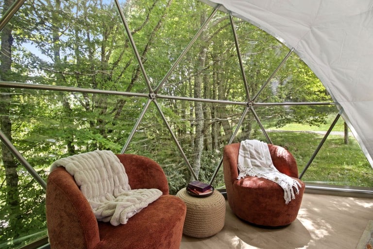 Domes (United States of America, Creston, North Carolina)