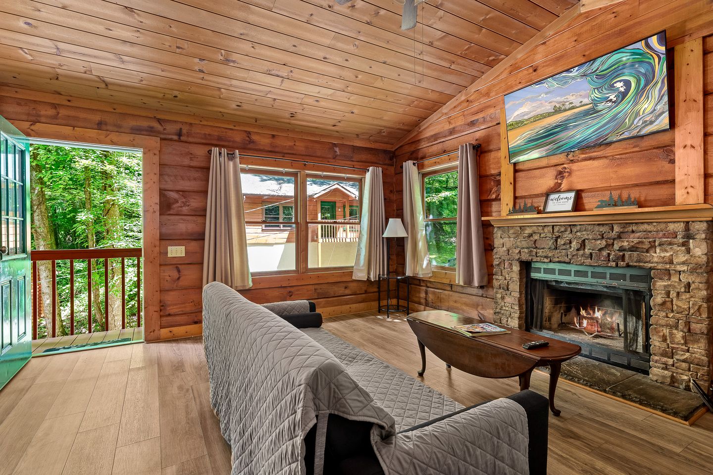 Dog-Friendly Cabin with Indoor Jacuzzi in Sevierville, Tennessee