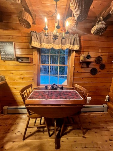 Cabins (United States of America, Beaver Cove, Maine)