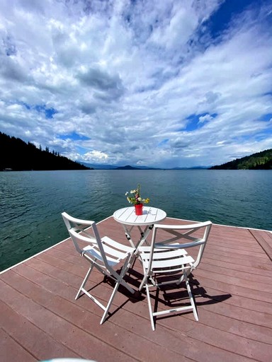 Cabins (United States of America, Sagle, Idaho)