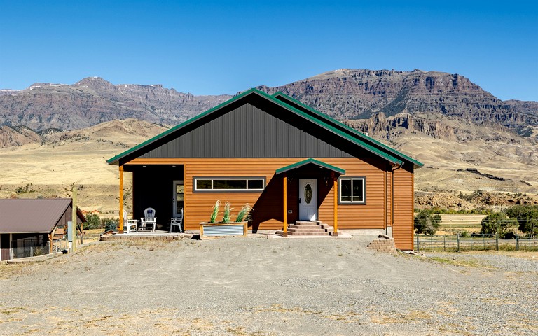 Cabins (United States of America, Cody, Wyoming)