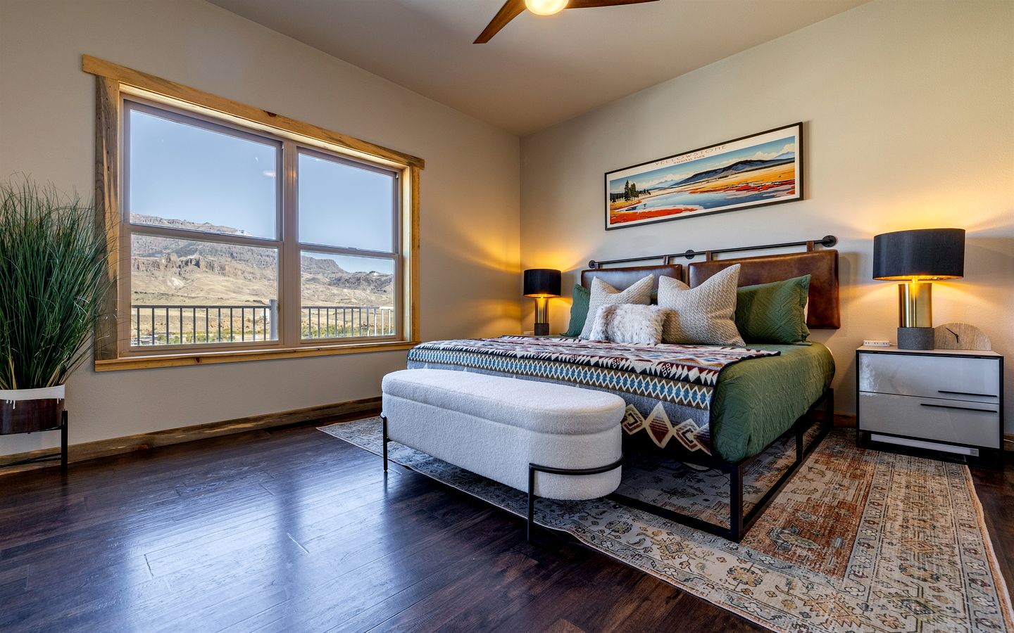 Dog-Friendly Cabin with Panoramic Mountain Views in Wyoming