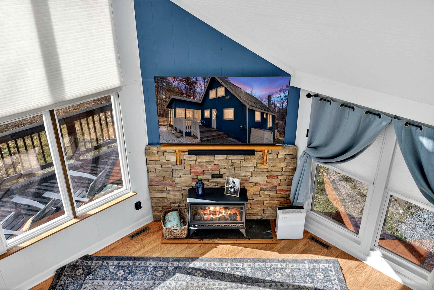Modern Mountain Chalet with Stone Fireplace & Resort Amenities near Hedgesville, WV