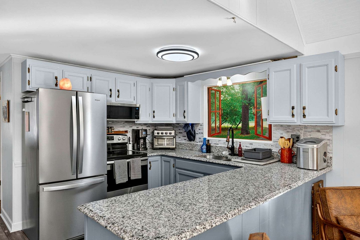 Modern Mountain Chalet with Stone Fireplace & Resort Amenities near Hedgesville, WV