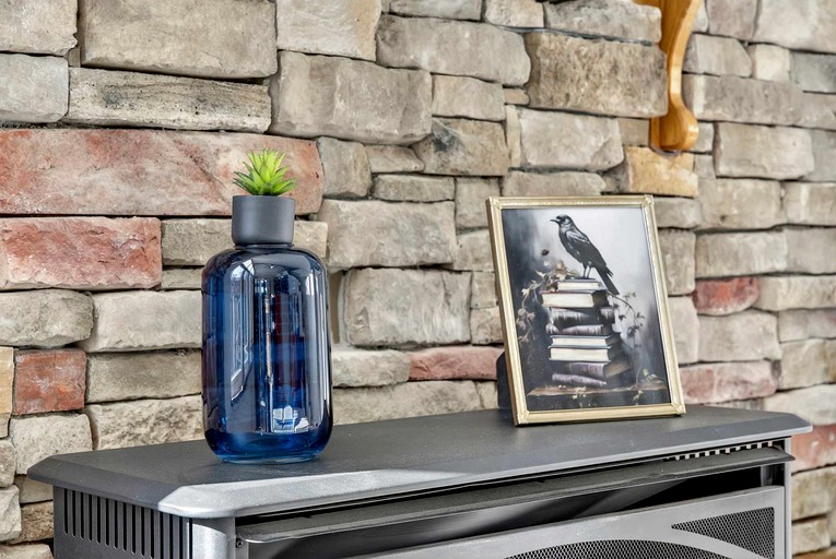 Cabins (United States of America, Hedgesville, West Virginia)