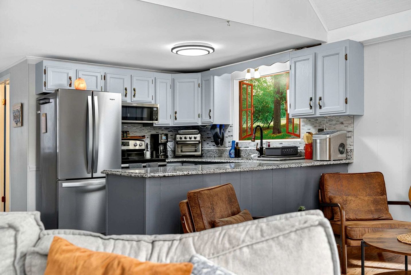 Modern Mountain Chalet with Stone Fireplace & Resort Amenities near Hedgesville, WV