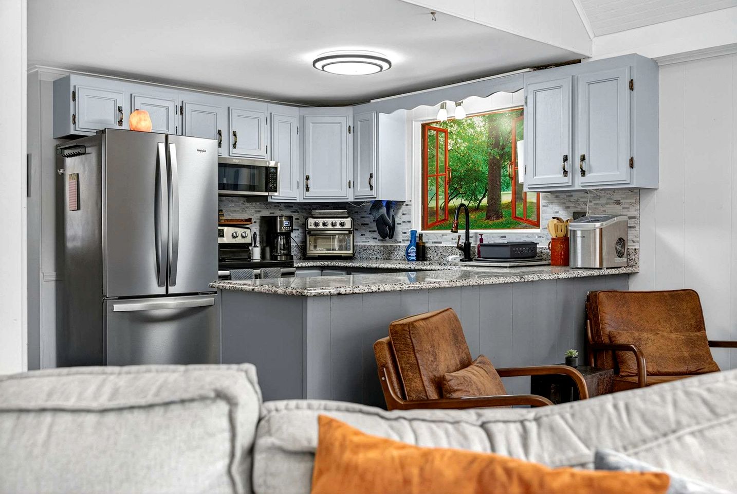 Modern Mountain Chalet with Stone Fireplace & Resort Amenities near Hedgesville, WV