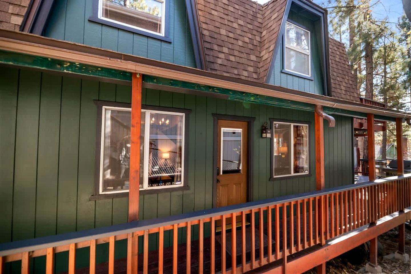 Cabins (United States of America, Big Bear Lake, California)