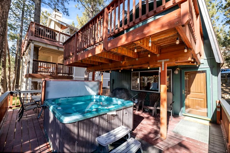 Cabins (United States of America, Big Bear Lake, California)