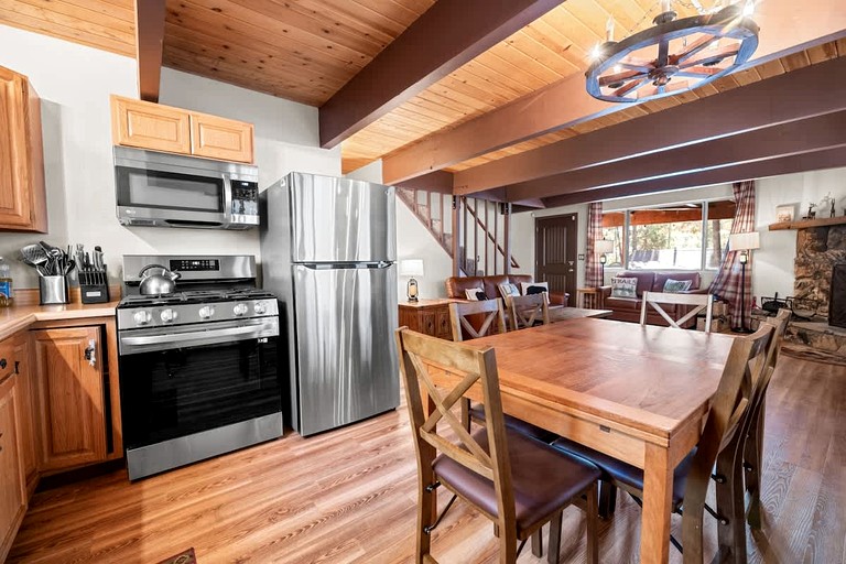 Cabins (United States of America, Big Bear Lake, California)