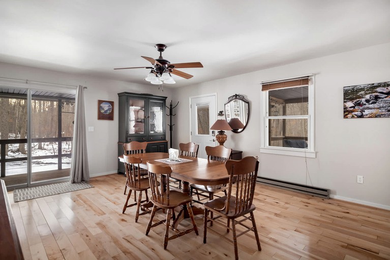 Vacation Rentals (United States of America, Great Cacapon, West Virginia)