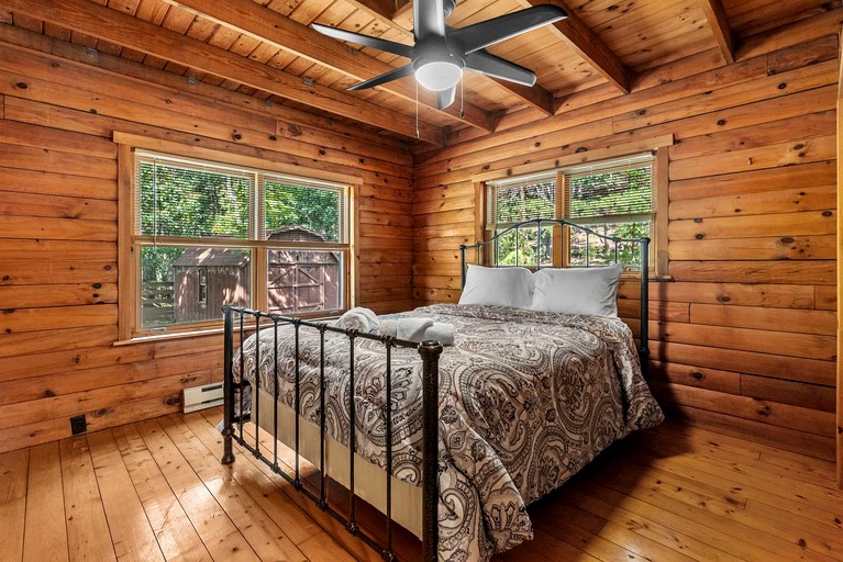 Cabins (United States of America, Baker, West Virginia)