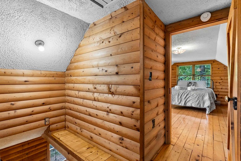 Cabins (United States of America, Baker, West Virginia)