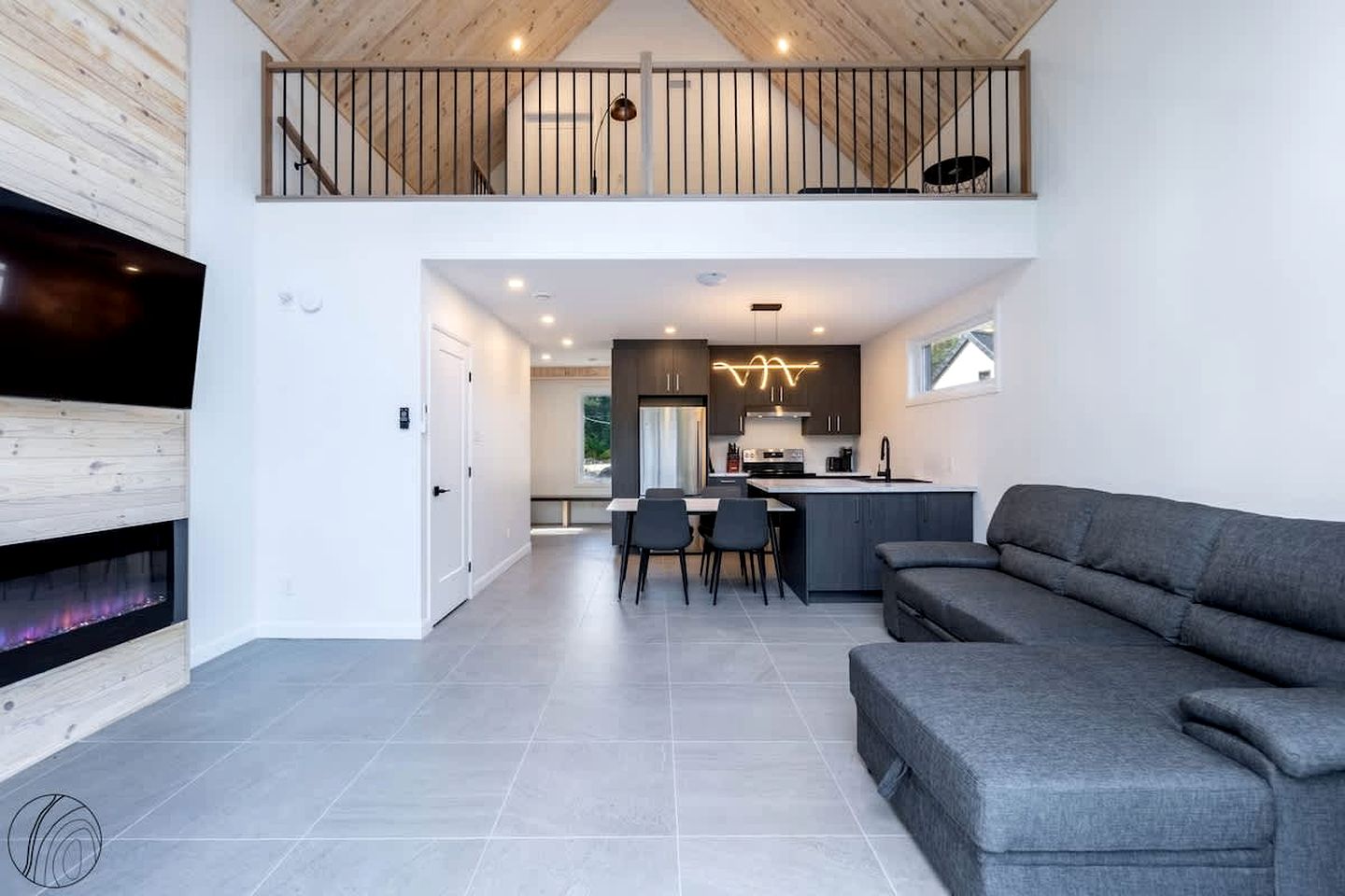 Spacious Estate with Six Mini-Chalets Near Chute-à-Bull Park, St-Côme Quebec