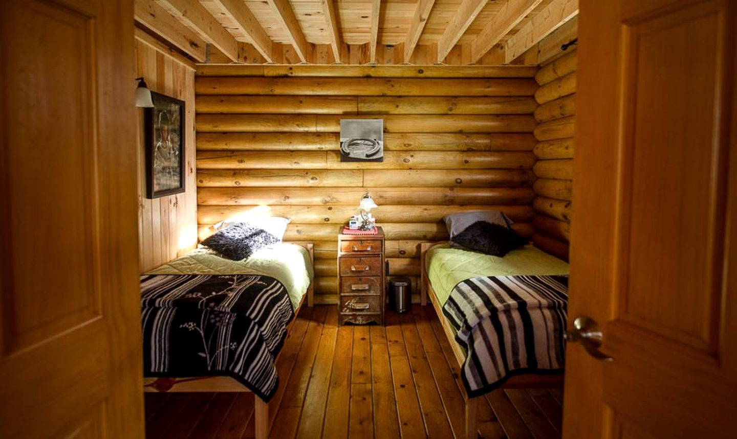 Waterfront Log Cabin Rental in Clarence Creek, Ontario