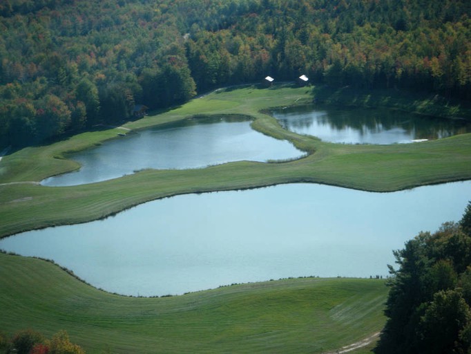 Log Cabins (Clarence Creek, Ontario, Canada)