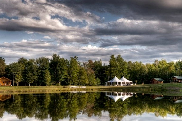 Log Cabins (Clarence Creek, Ontario, Canada)