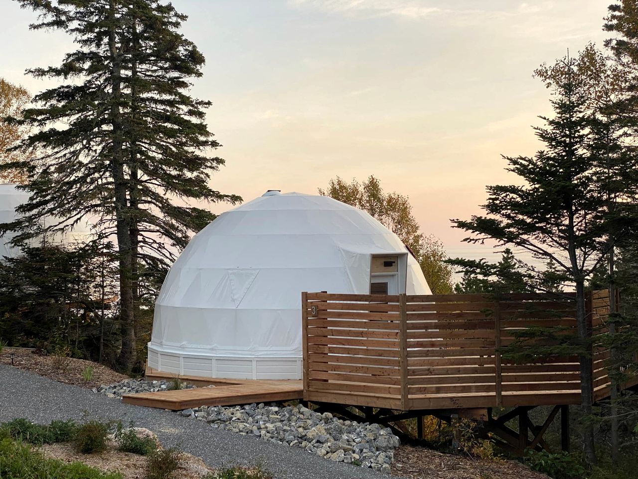 Fantastic Dome with Stunning Views in Percé, Quebec