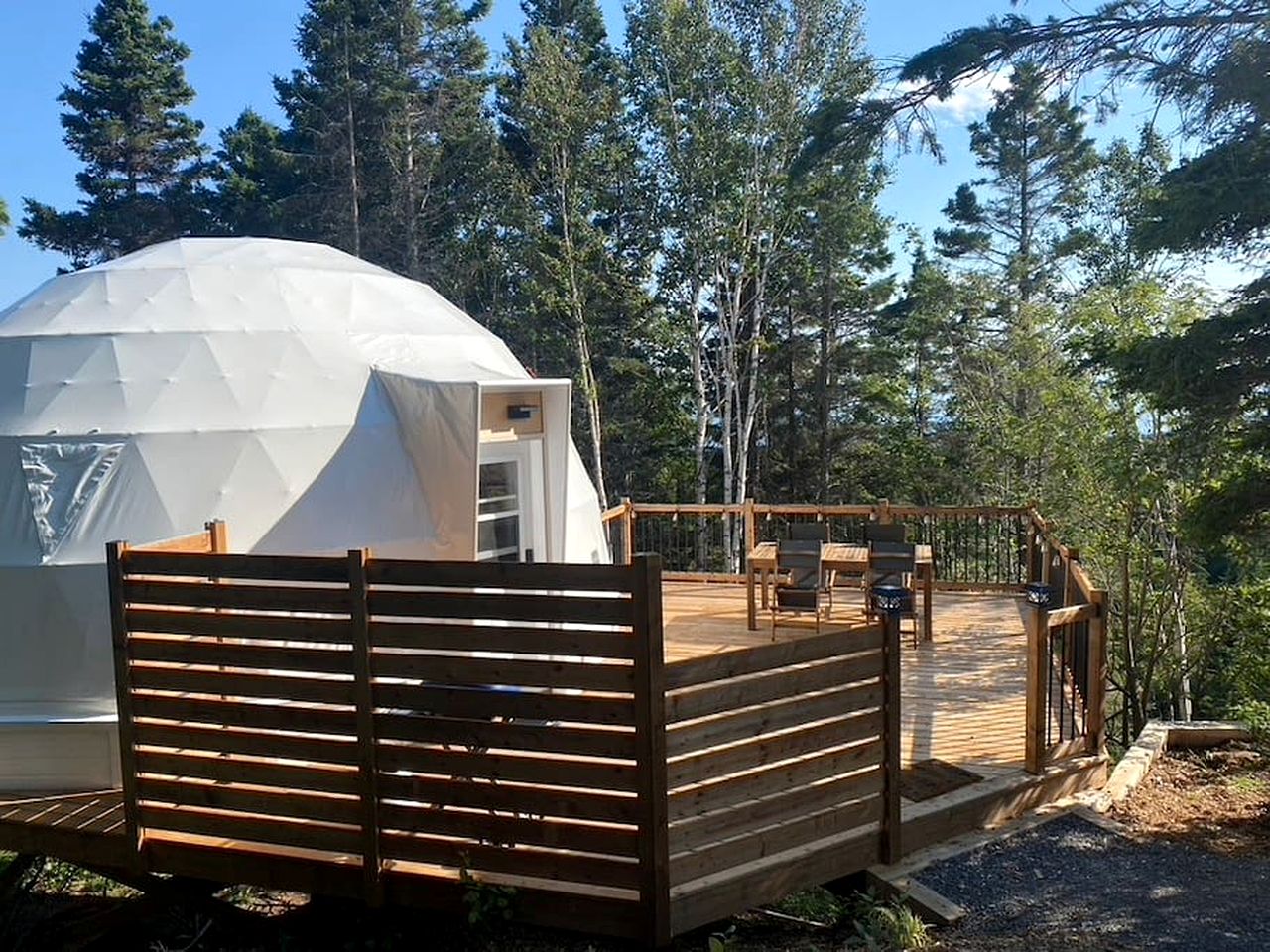 Delightful Dome Ideal for Couples in Percé, Quebec