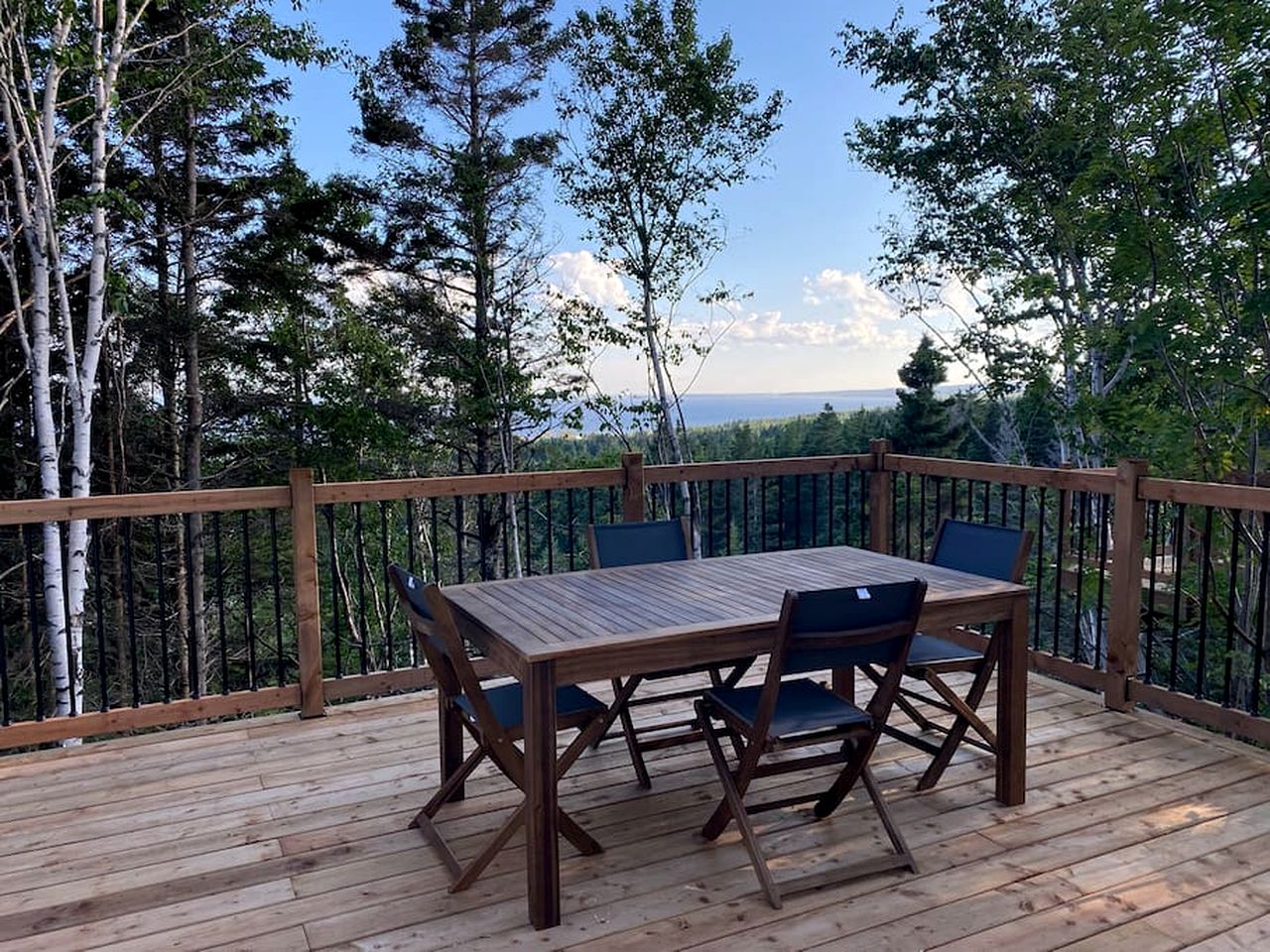 Delightful Dome Ideal for Couples in Percé, Quebec