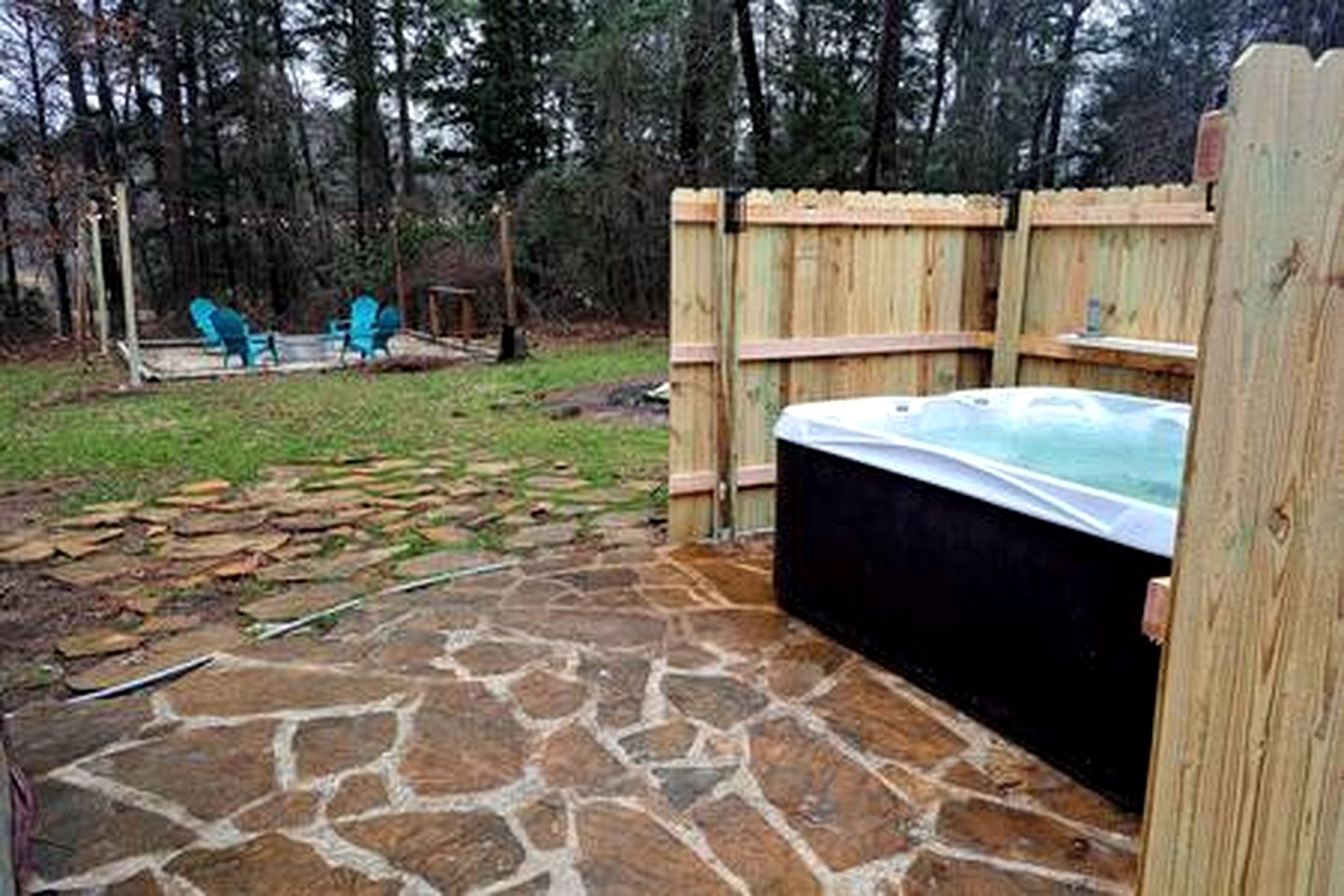 Fantastic Dome with Private Yard, Hot-Tub and Fire Pit in Texas