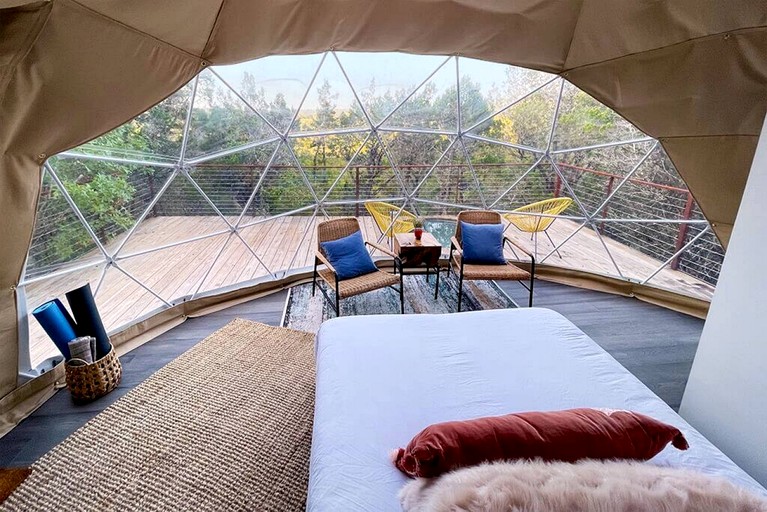 Domes (United States of America, Marble Falls, Texas)