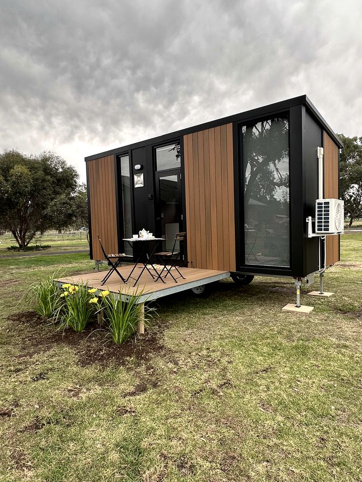 Countryside Tiny House Well Equipped in Werris Creek, New South Wales