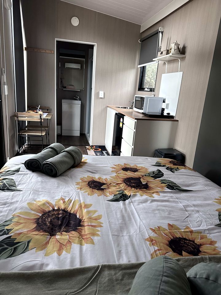 Countryside Tiny House Well Equipped in Werris Creek, New South Wales