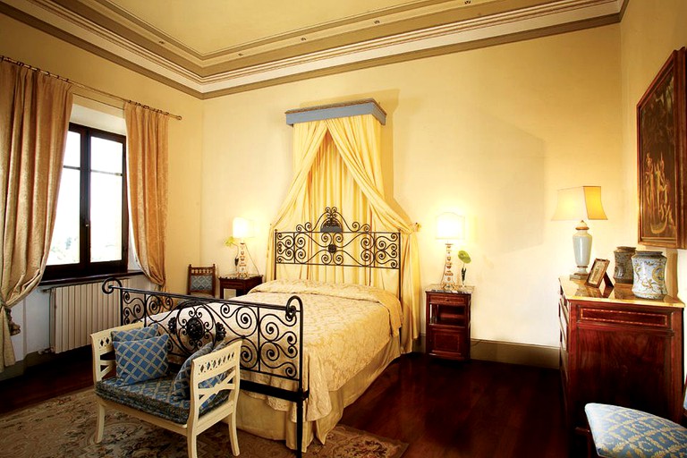 Villas (Siena, Tuscany, Italy)