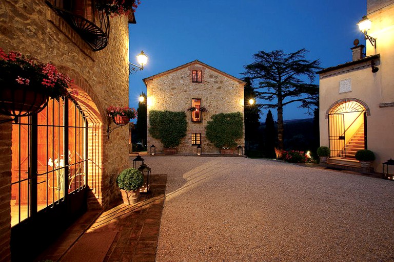 Villas (Siena, Tuscany, Italy)