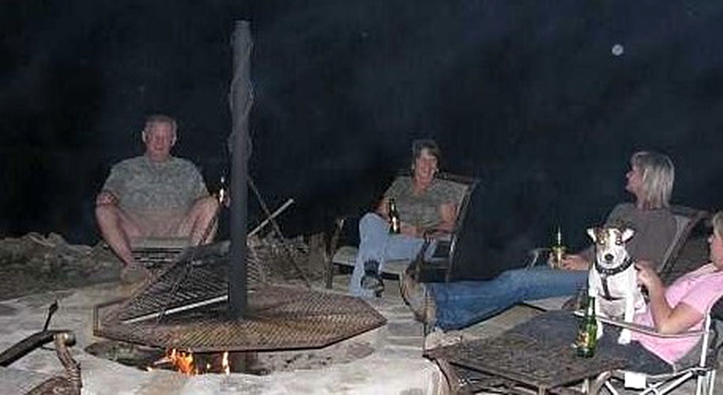 Deluxe Family Vacation Cabin for Horse Lovers in Stonewall, Oklahoma