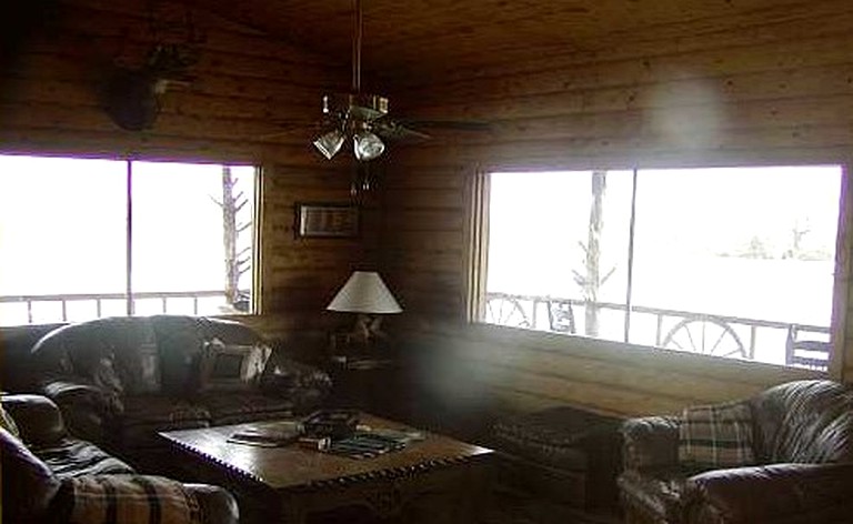 Cabins (Stonewall, Oklahoma, United States)