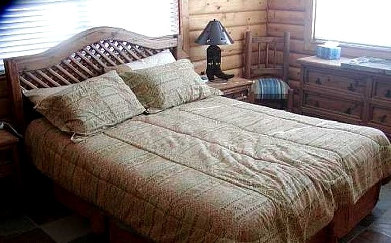 Cabins (Stonewall, Oklahoma, United States)