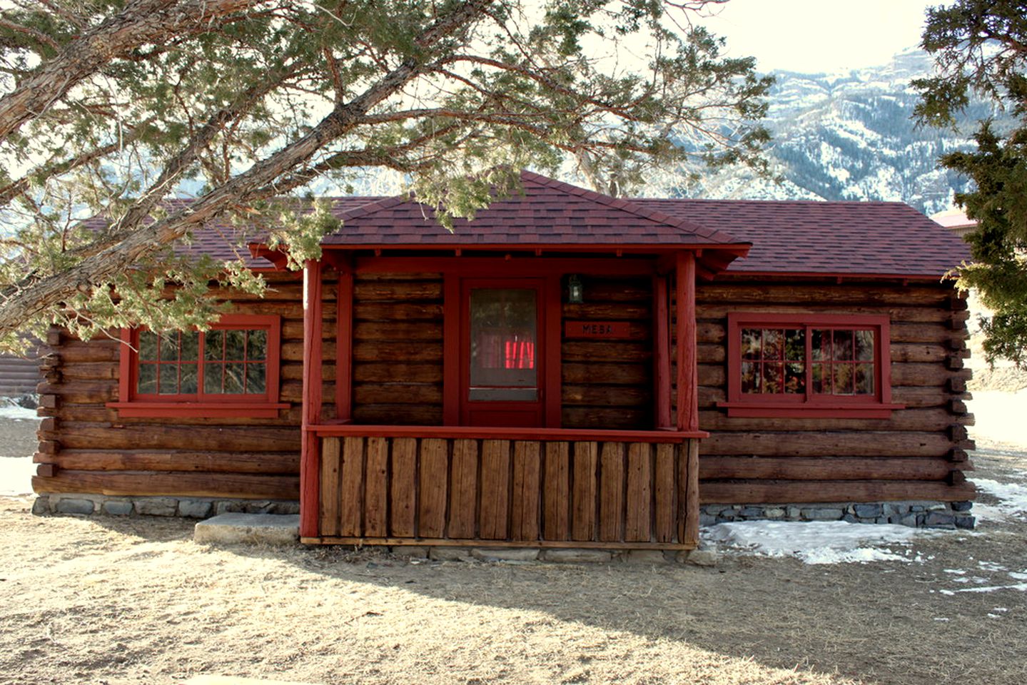 Cozy Cabin Rental with Queen-Size Beds on Secluded Ranch in Cody, Wyoming