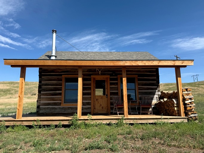 Cabins (United States of America, Ennis, Montana)