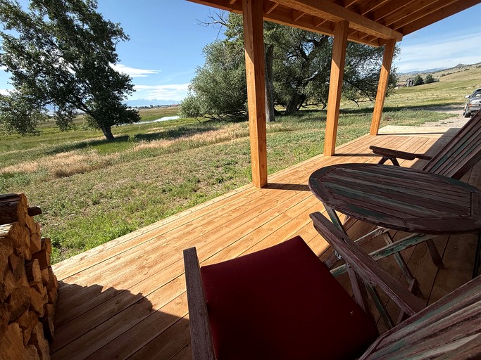 Cabins (United States of America, Ennis, Montana)