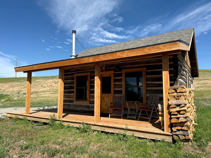 Cabins (United States of America, Ennis, Montana)