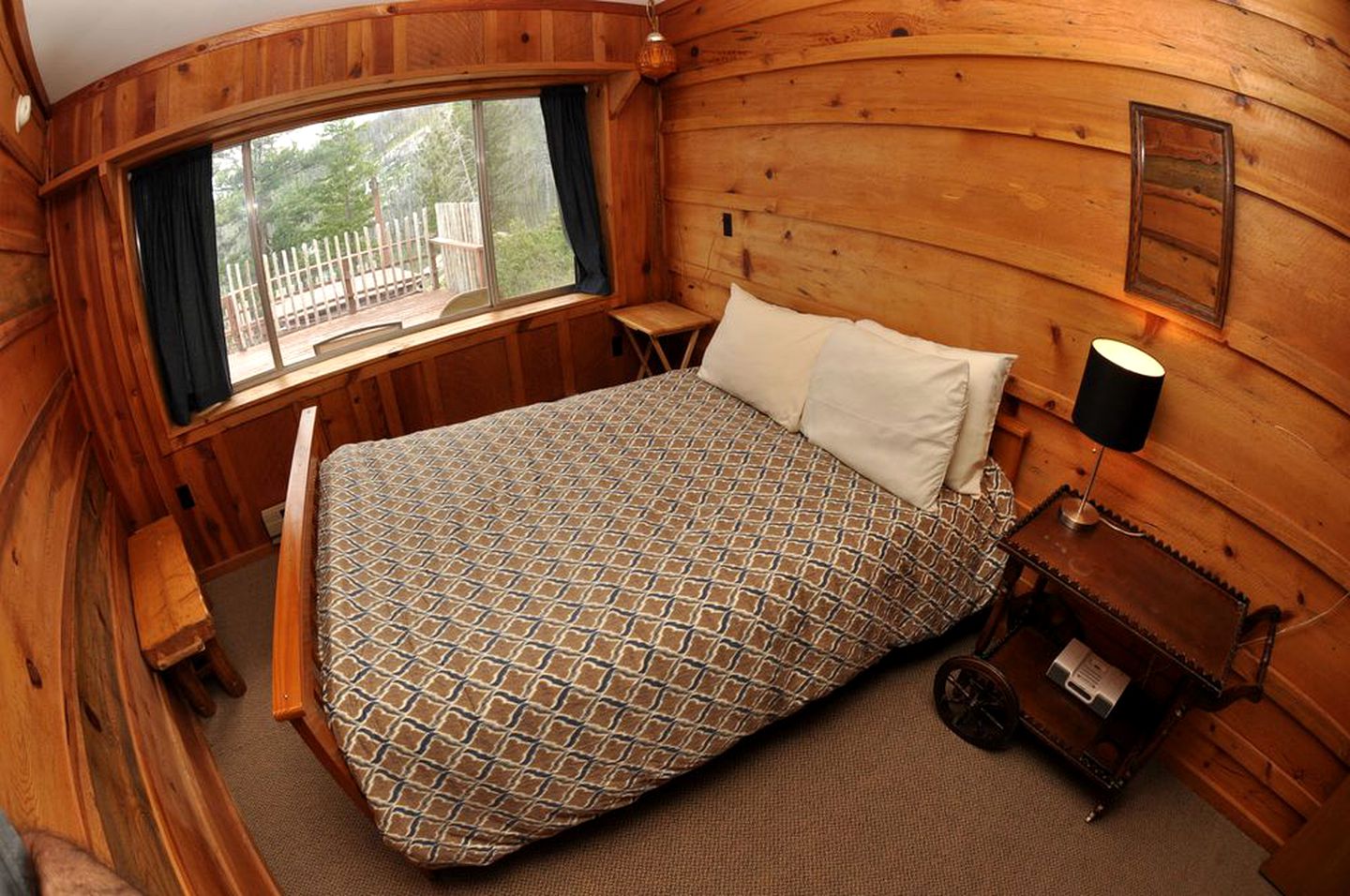 Unique, Spacious Log Cabin Rental near Bitterroot National Forest in Montana