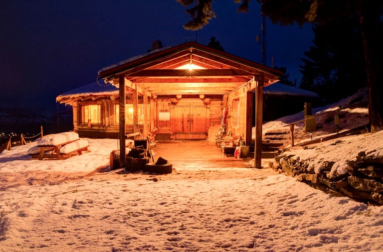 Log Cabins (Hamilton, Montana, United States)