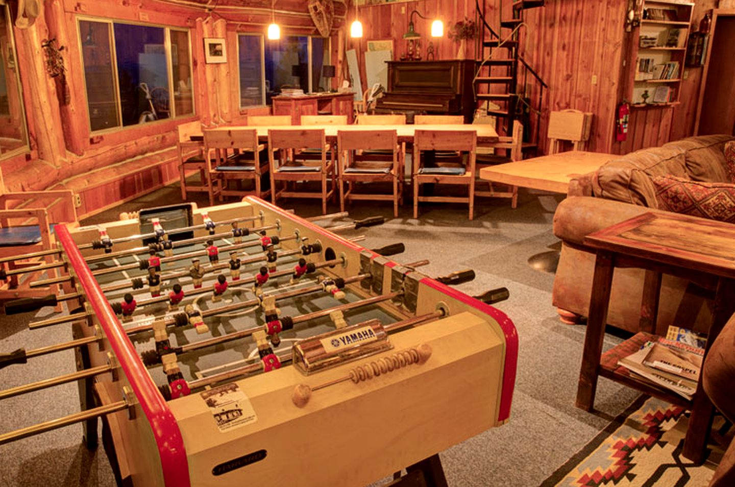 Unique, Spacious Log Cabin Rental near Bitterroot National Forest in Montana