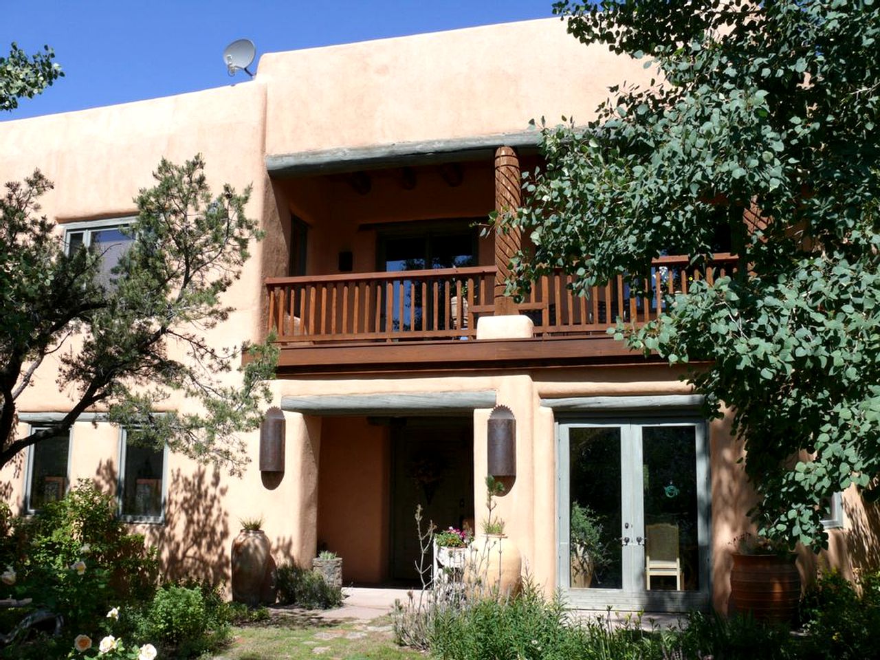 Vacation Rentals (Valdez, New Mexico, United States)
