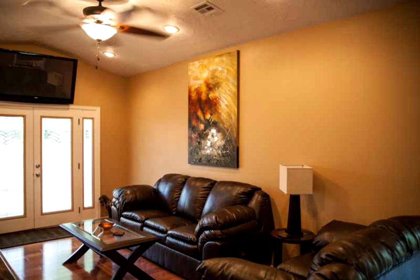 Amazing Villa Rental on Grand Lake O' the Cherokees near Tulsa, Oklahoma