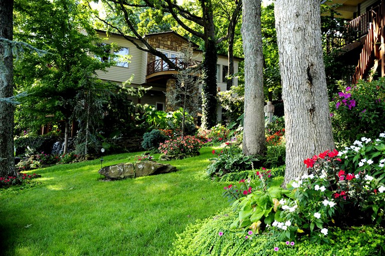 Cabins (Eucha, Oklahoma, United States)