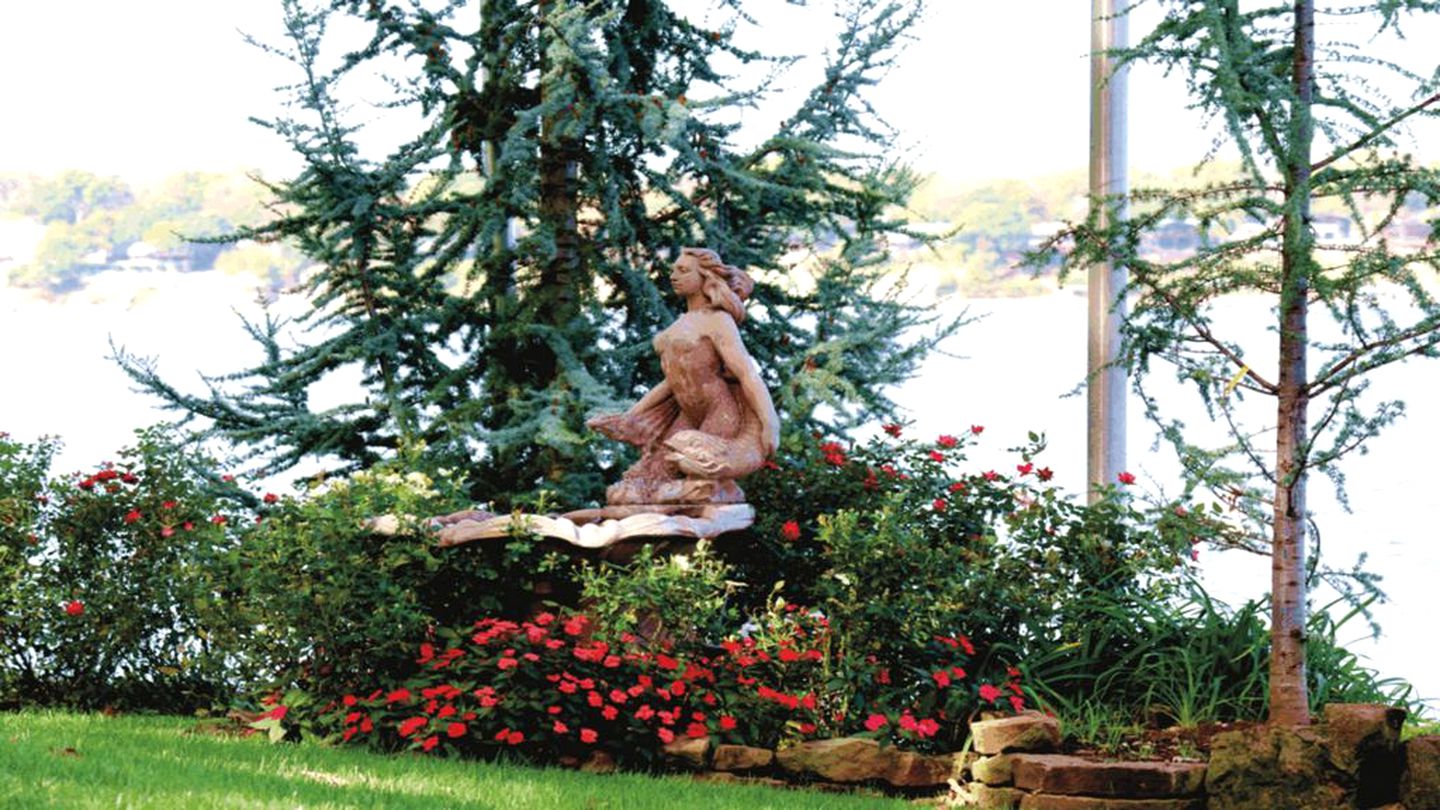 Amazing Villa Rental on Grand Lake O' the Cherokees near Tulsa, Oklahoma