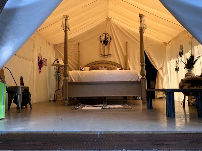 Safari Tents (United States of America, Irwin, Idaho)