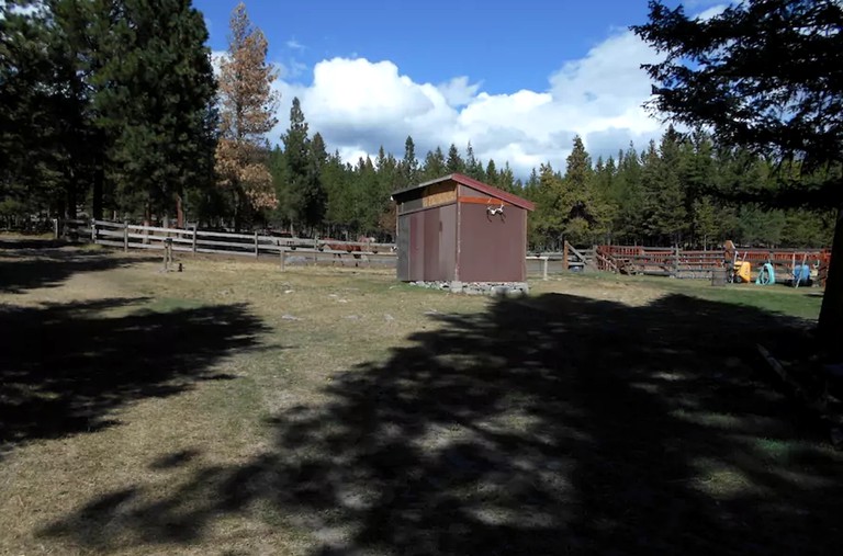 Nature Lodges (Marion, Montana, United States)